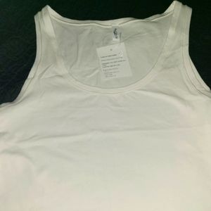Stretch tanks delta skims